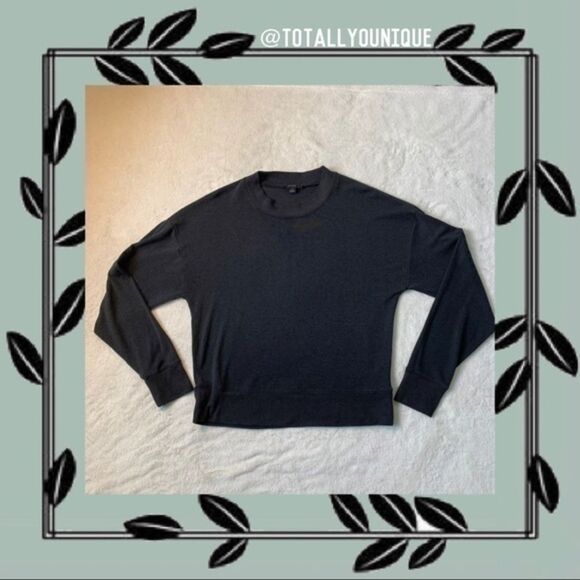 J. Crew Long Sleeve Top - Picture 1 of 8